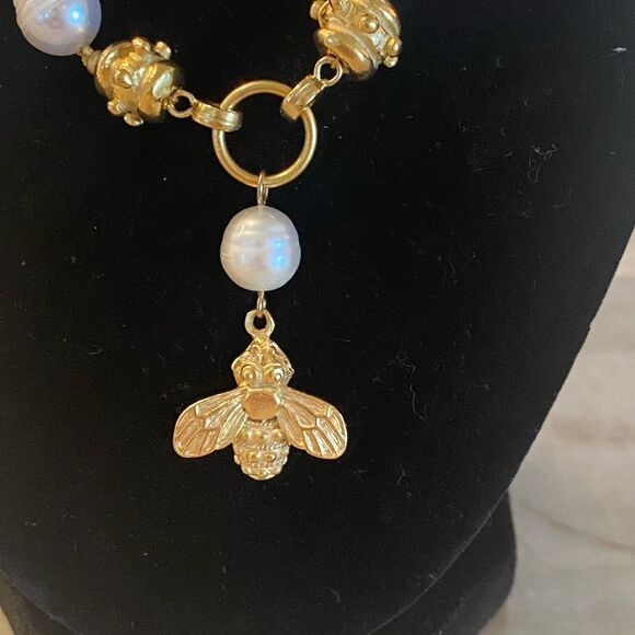 - Susan shaw bee drop pearl necklace - Picture 4 of 4